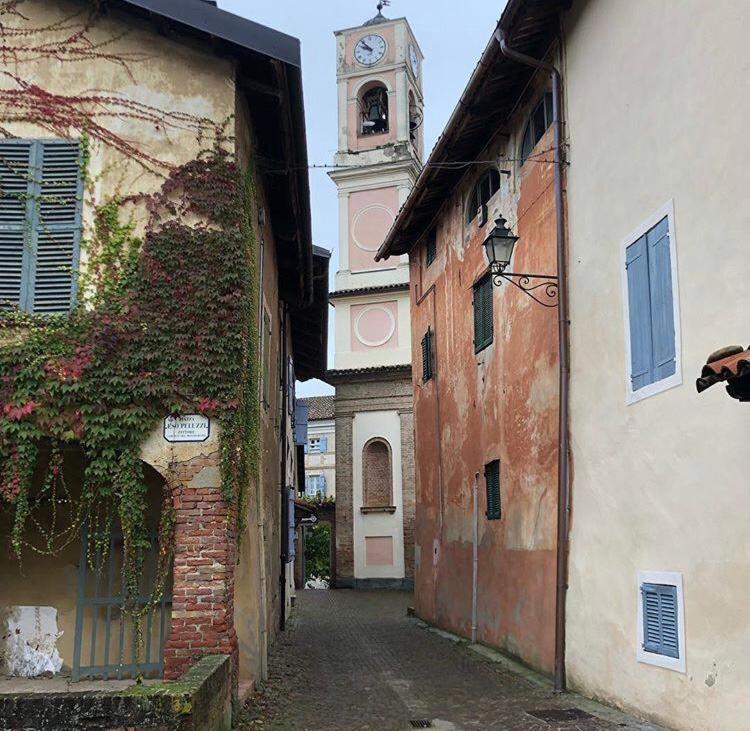 Antico Borgo Hotel Cuneo Bagian luar foto