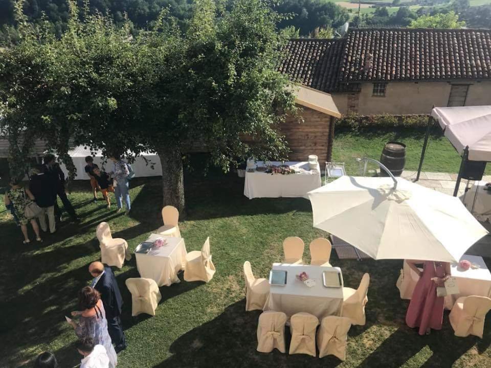 Antico Borgo Hotel Cuneo Bagian luar foto