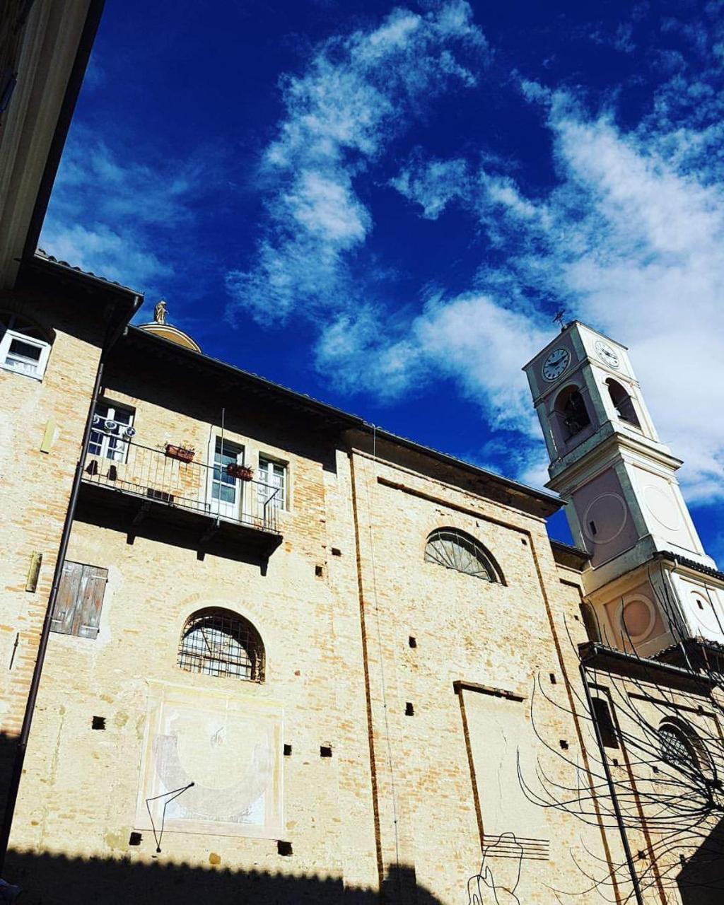 Antico Borgo Hotel Cuneo Bagian luar foto