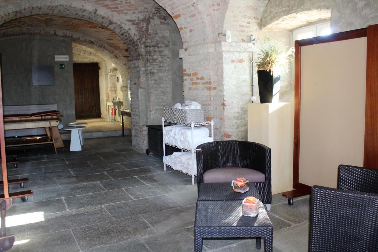 Antico Borgo Hotel Cuneo Bagian luar foto