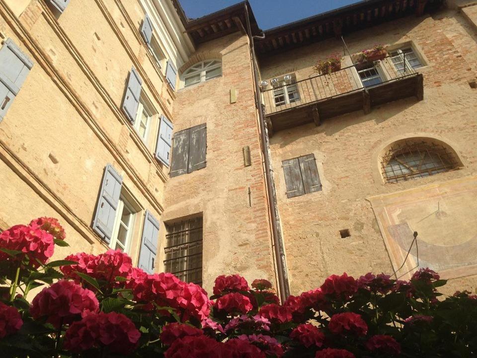 Antico Borgo Hotel Cuneo Bagian luar foto